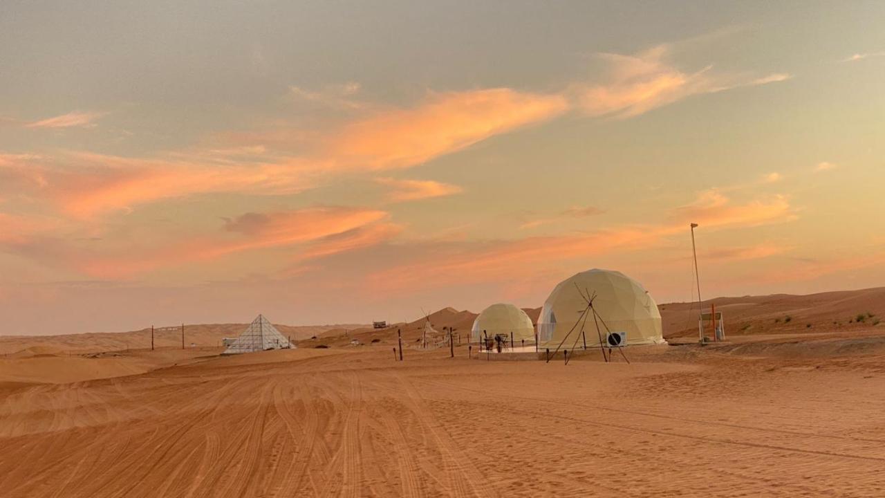 Starry Domes Desert Camp Badīyah Екстериор снимка